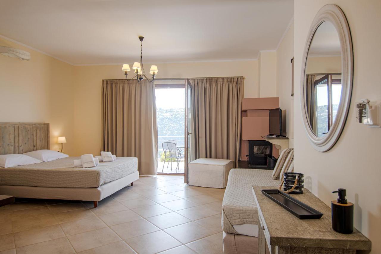 Αlissachne Suites ลิมนิโอนาส ภายนอก รูปภาพ